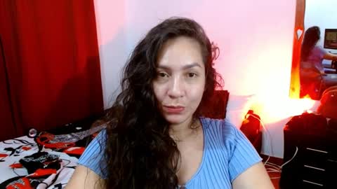  Naih Reyes online show from 01/11/25, 08:00