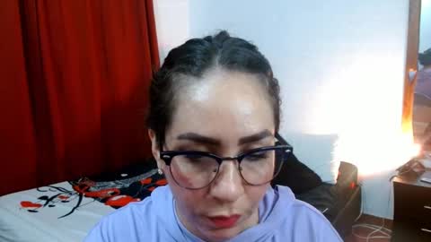  Naih Reyes online show from 02/19/25, 02:01