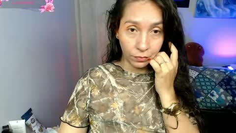  Naih Reyes online show from 04/23/26, 04:46