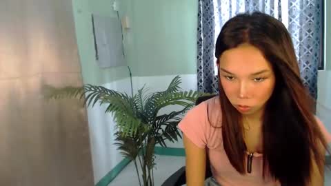 JENNIFER online show from 12/21/24, 06:09