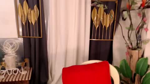 quinnie online show from 12/10/24, 04:56