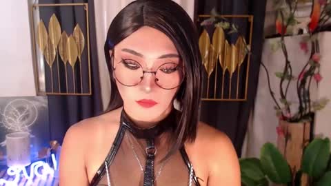 quinnie online show from 12/11/24, 12:44