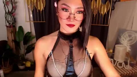 quinnie online show from 01/30/25, 03:33