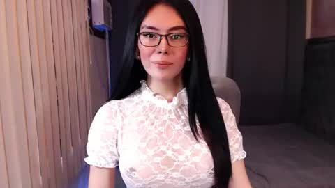 MISS ANGELA online show from 07/29/26, 10:52