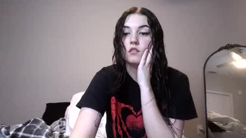 Goddess Raven online show from 01/08/25, 01:32