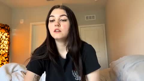 Goddess Raven online show from 01/24/25, 04:28