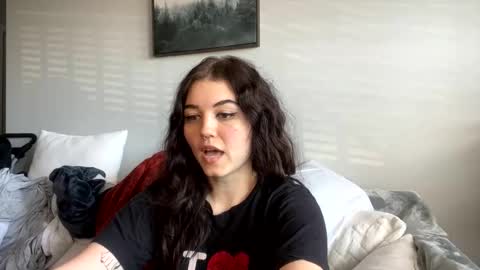 Goddess Raven online show from 02/08/25, 04:36