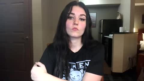 Goddess Raven online show from 09/17/25, 04:58