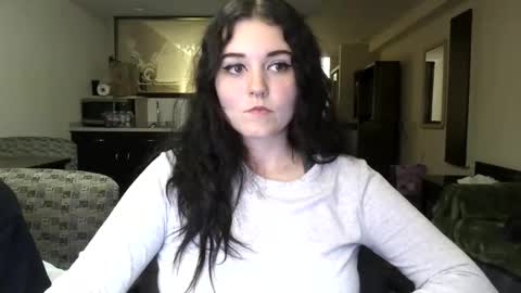 Goddess Raven online show from 09/24/25, 05:11