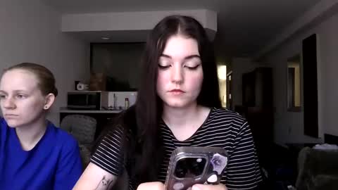 Goddess Raven online show from 09/26/25, 04:44