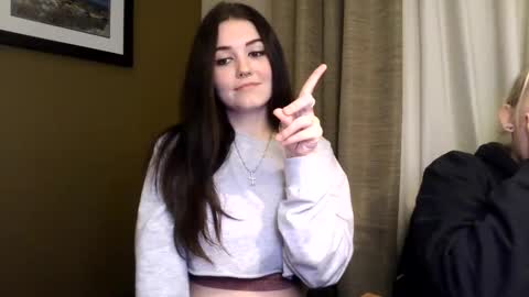 Goddess Raven online show from 10/03/25, 04:53