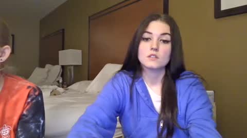 Goddess Raven online show from 10/05/25, 04:44