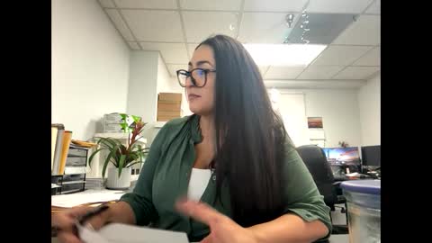 Snapshot of goddessxxrosexx chatting on 03/10/25, 09:40 GoddessxxRosexx online show from 03/10/25, 09:40