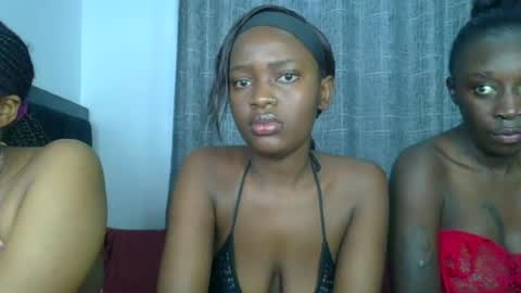 godess_lunah online show from 06/22/26, 05:15