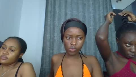 godess_lunah online show from 06/24/26, 05:17