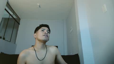 Snapshot of godiegogo_latinboy chatting on 03/05/26, 03:30 Diego online show from 03/05/26, 03:30
