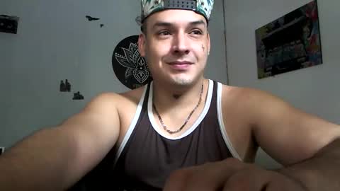 Snapshot of godkenai chatting on 11/16/25, 08:14 MASTER GODKENAI online show from 11/16/25, 08:14