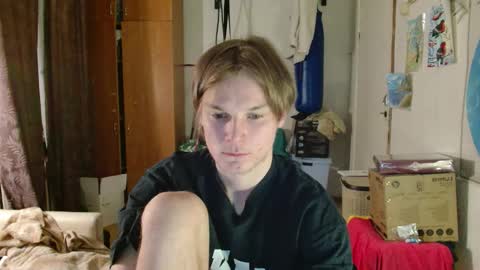 Snapshot of gofymcmouse chatting on 11/12/25, 11:36 Daniel online show from 11/12/25, 11:36