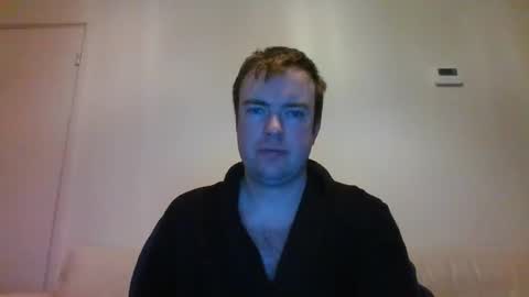 Snapshot of gogo12104 chatting on 02/08/25, 07:26 jme online show from 02/08/25, 07:26