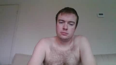 Snapshot of gogo12104 chatting on 02/08/25, 03:53 jme online show from 02/08/25, 03:53