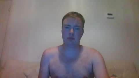 Snapshot of gogo12104 chatting on 11/12/25, 06:41 jme online show from 11/12/25, 06:41