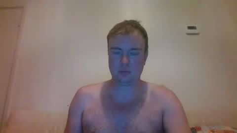 Snapshot of gogo12104 chatting on 11/26/25, 05:58 jme online show from 11/26/25, 05:58