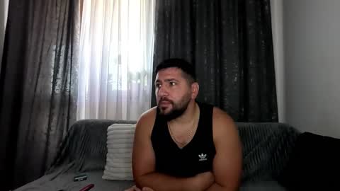 gold_alpha_boy online show from 09/22/25, 06:59