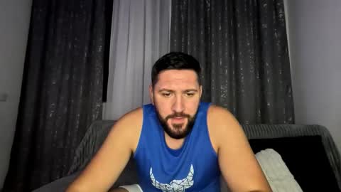 gold_alpha_boy online show from 10/27/25, 03:38