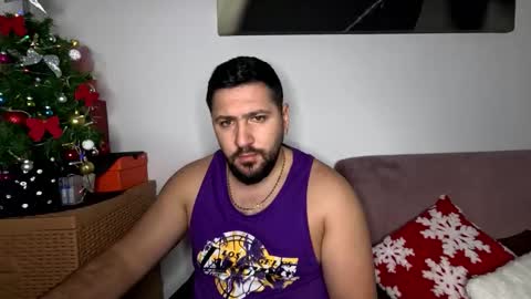 Snapshot of gold_alpha_boy chatting on 12/20/25, 10:55 gold_alpha_boy online show from 12/20/25, 10:55