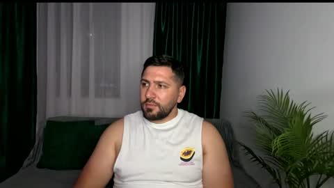 gold_alpha_boy online show from 06/26/26, 07:18