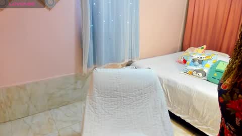 Mary online show from 09/25/25, 06:44