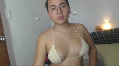 bella online show from 01/22/25, 01:31