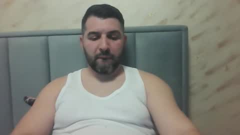 Snapshot of goldcock17 chatting on 03/24/26, 05:29 cuck online show from 03/24/26, 05:29