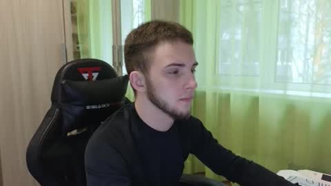 Snapshot of golden_boyyy21 chatting on 12/03/25, 08:23 Golden boyyy21 online show from 12/03/25, 08:23