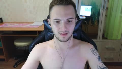 Snapshot of golden_boyyy21 chatting on 06/02/26, 12:45 Golden boyyy21 online show from 06/02/26, 12:45
