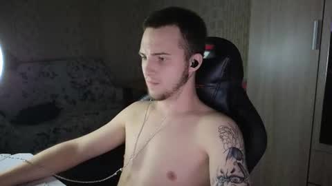 Snapshot of golden_boyyy21 chatting on 06/12/26, 08:41 Golden boyyy21 online show from 06/12/26, 08:41