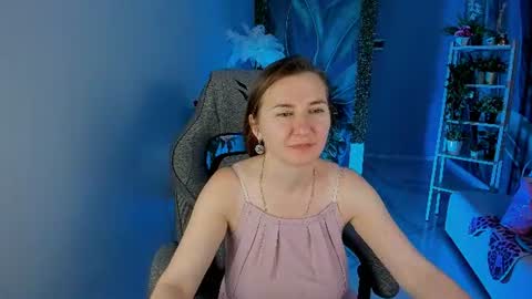 Gloria online show from 06/18/26, 07:52