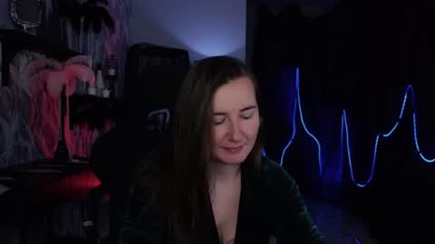 Gloria online show from 06/19/26, 08:18