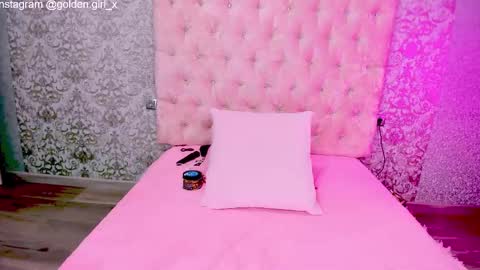 golden girl   online show from 09/15/25, 01:38