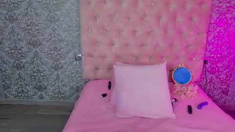 golden girl   online show from 06/21/26, 01:41