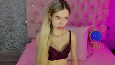golden girl   online show from 07/19/26, 01:53