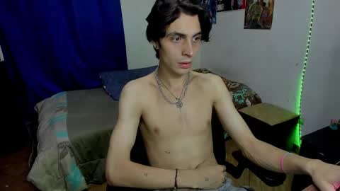 Snapshot of golden_ryan chatting on 02/23/26, 02:20 Jmmmm online show from 02/23/26, 02:20