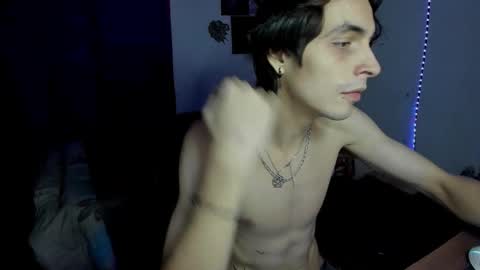 Snapshot of golden_ryan chatting on 03/01/26, 01:46 Jmmmm online show from 03/01/26, 01:46
