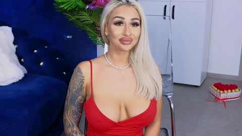 GoldenAmberX online show from 01/08/25, 10:27
