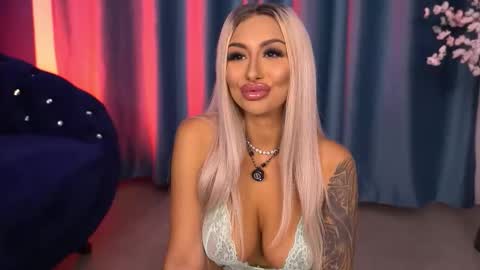 Snapshot of goldenamberx chatting on 11/27/25, 06:59 GoldenAmberX online show from 11/27/25, 06:59