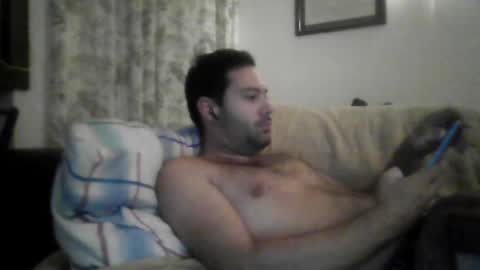 Snapshot of goldendragon19 chatting on 10/07/25, 11:35 goldendragon19 online show from 10/07/25, 11:35