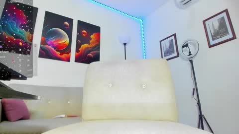 May smith online show from 02/11/25, 06:19