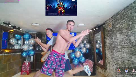 Snapshot of goldenjoi chatting on 12/15/24, 03:53 GOLDENJOI online show from 12/15/24, 03:53