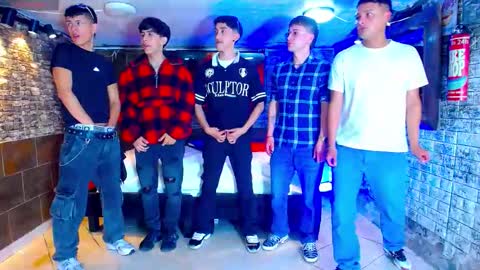 GOLDENJOI online show from 09/19/25, 10:10