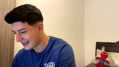 goldenknight33 online show from 10/15/25, 05:13